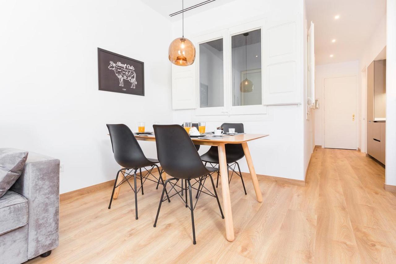 Cozy Apartment close to Passeig de Gracia Barcelona Exterior foto